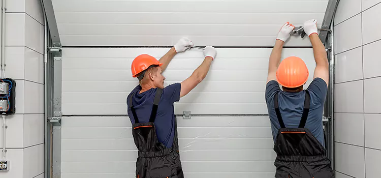Choose Us for Your Garage Door Needs in Kissimmee