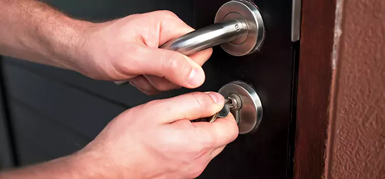 Door Closer Repair & Installation Kissimmee